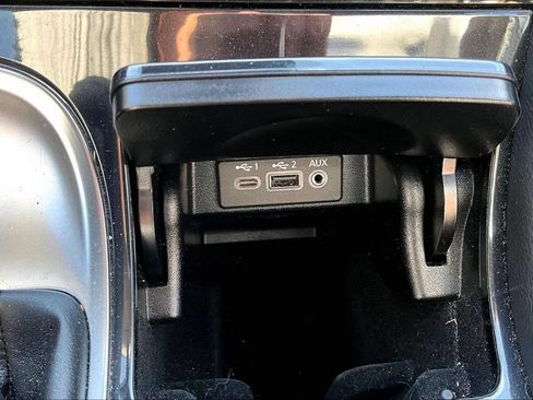 Used 2023 Nissan Maxima Platinum FWD image 16