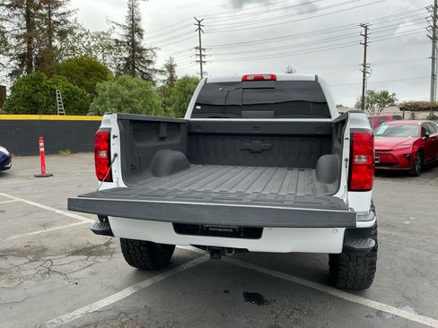 Used 2017 Chevrolet Silverado 1500 LT w/ Rally 2 Edition AWD/4WD image 24