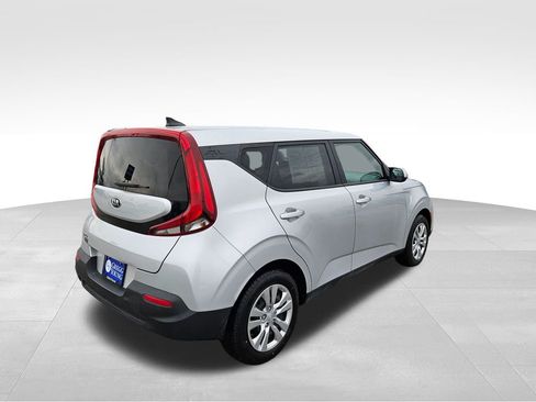 Used 2020 Kia Soul LX image 7
