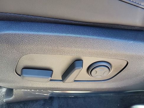 New 2026 Kia Carnival SX image 13