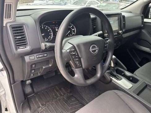 Used 2023 Nissan Frontier S w/ Technology Package RWD image 18