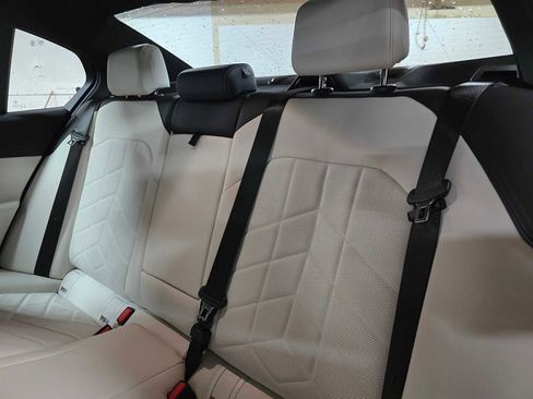 Used 2024 BMW 530i xDrive w/ Convenience Package image 21