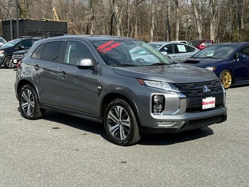 Used 2021 Mitsubishi Outlander Sport ES image 2