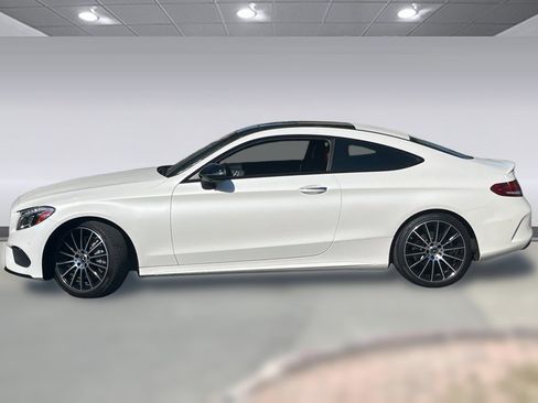 Used 2018 Mercedes-Benz C 300 Coupe image 2