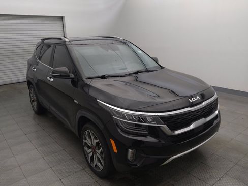 Used 2022 Kia Seltos SX w/ Sunroof Package AWD/4WD image 13