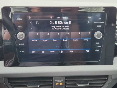 Used 2025 Volkswagen Jetta SE FWD image 15