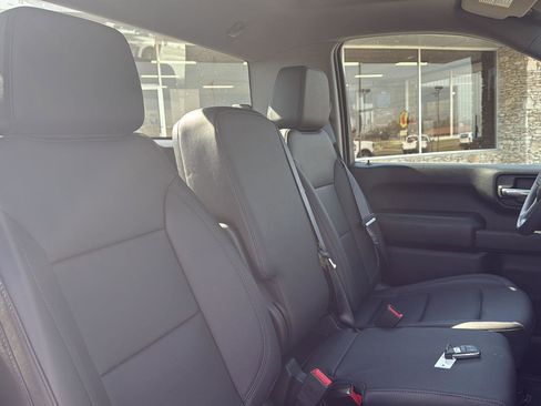 Used 2024 Chevrolet Silverado 3500 W/T image 13