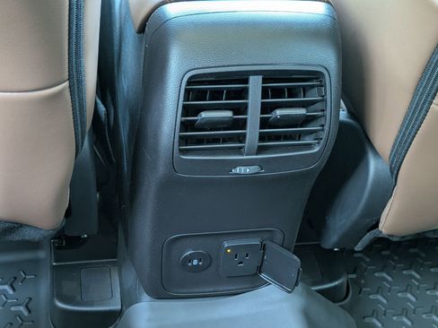 New 2025 Ford Bronco Sport Outer Banks w/ Sasquatch Outer Banks Package image 32