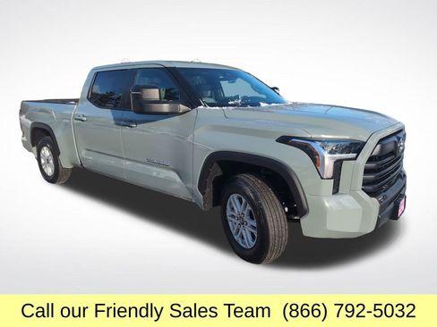 New 2026 Toyota Tundra SR5 w/ SR5 Premium Package image 7