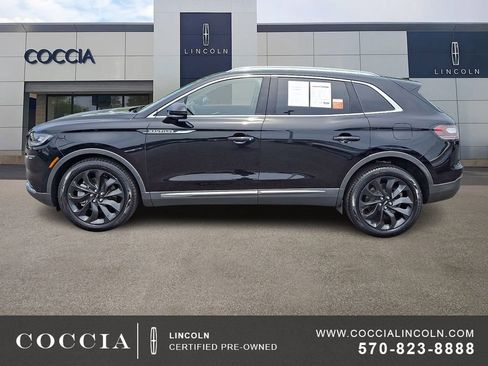 Certified 2022 Lincoln Nautilus Reserve AWD/4WD image 7