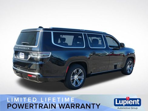 Used 2024 Jeep Grand Wagoneer L 4WD image 4
