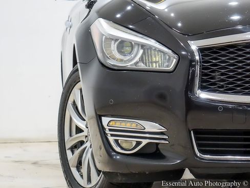 Used 2015 INFINITI Q70 3.7 w/ Technology Package AWD/4WD image 6