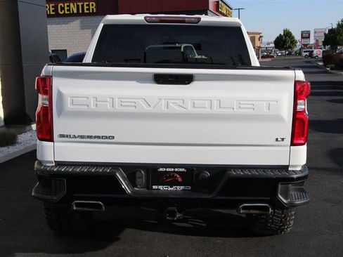Used 2020 Chevrolet Silverado 1500 LT Trail Boss w/ Convenience Package AWD/4WD image 6