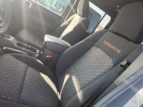 New 2026 Jeep Gladiator Mojave image 11