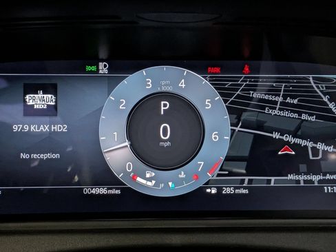 Used 2026 Land Rover Range Rover Velar S AWD/4WD image 18