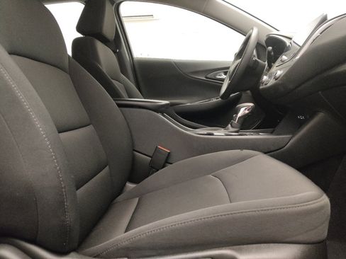Used 2023 Chevrolet Malibu LT FWD image 21
