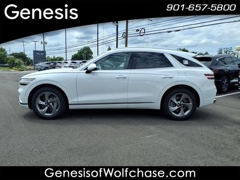 Used 2026 Genesis GV70 2.5T Advanced AWD/4WD image 2