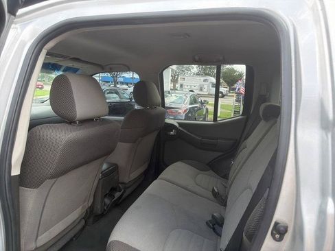 Used 2006 Nissan Xterra S AWD/4WD image 15