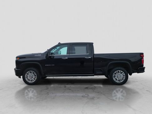 Used 2023 Chevrolet Silverado 2500 High Country w/ Z71 Off-Road Package image 3
