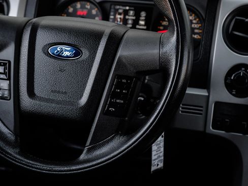 Used 2013 Ford F150 Raptor w/ Luxury Equipment Group image 22