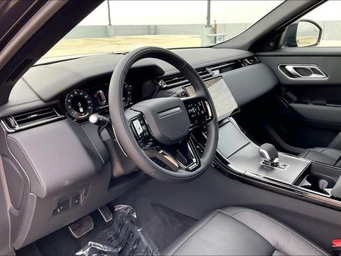 New 2026 Land Rover Range Rover Velar Dynamic SE image 7