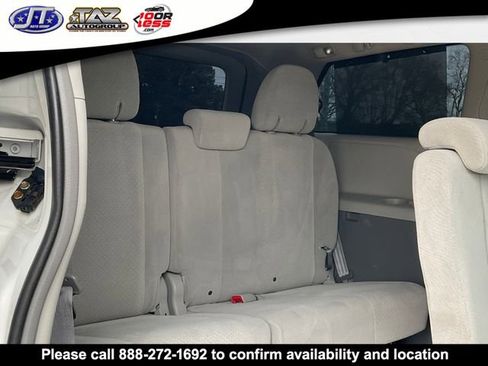Used 2011 Toyota Sienna LE image 12