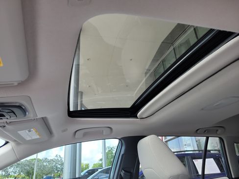 Used 2026 Toyota Corolla Cross LE w/ Moonroof Package FWD image 23