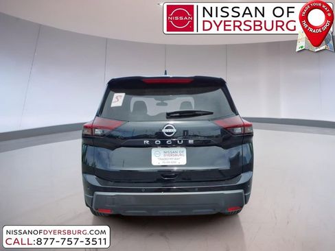 Used 2026 Nissan Rogue S FWD image 4