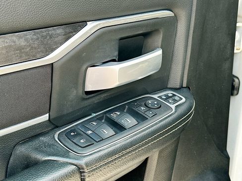 Used 2024 RAM 2500 Big Horn AWD/4WD image 21