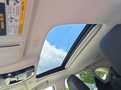 Used 2024 Lexus NX 250 FWD image 28