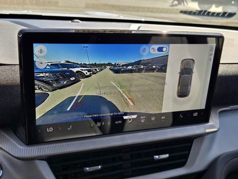 New 2026 Ford Explorer Active AWD/4WD image 10