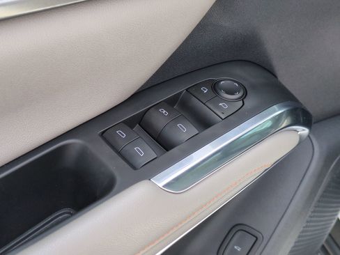 Certified 2024 Chevrolet Traverse LT FWD image 15