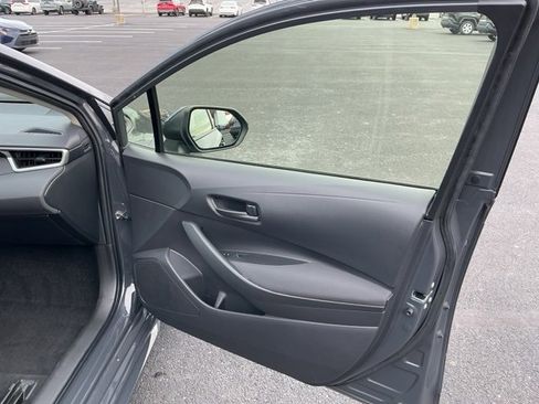 Used 2023 Toyota Corolla LE image 22