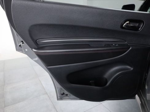 Used 2022 Dodge Durango R/T w/ Trailer Tow Group IV image 27