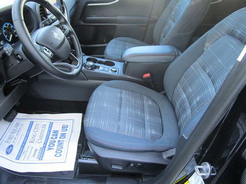 Used 2024 Ford Bronco Sport Heritage w/ Heritage Convenience Package image 20