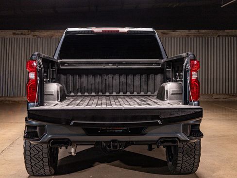 Used 2020 Chevrolet Silverado 1500 LT w/ Texas Edition image 8