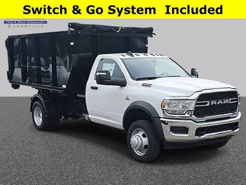 New 2024 RAM 5500 Tradesman image 3