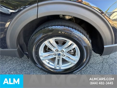 Used 2023 Ford Explorer XLT w/ Equipment Group 202A image 25