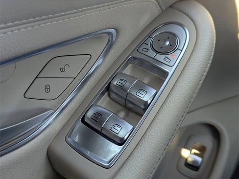 Used 2019 Mercedes-Benz C 300 Cabriolet image 20