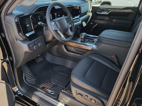 New 2026 Chevrolet Silverado 1500 LT Trail Boss w/ LT Trail Boss Premium Package AWD/4WD image 8