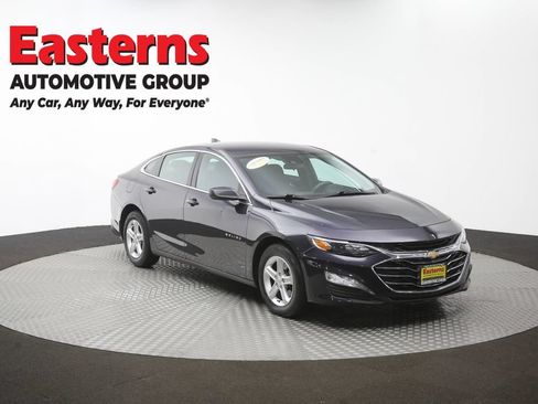 Used 2023 Chevrolet Malibu LT FWD image 50