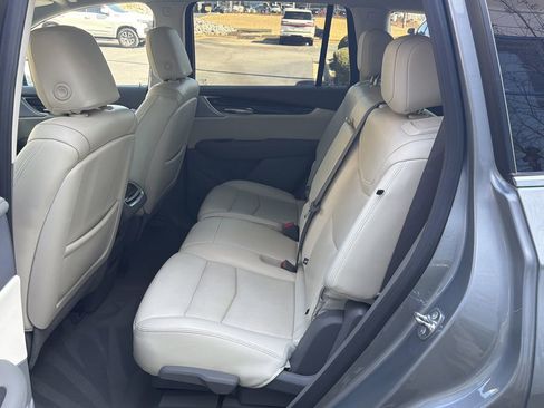 Certified 2024 Cadillac XT6 Premium Luxury image 20