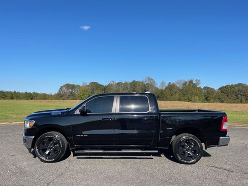 Used 2021 RAM 1500 Big Horn image 2