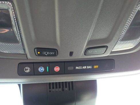 Used 2023 GMC Sierra 1500 SLT w/ SLT Premium Package image 22