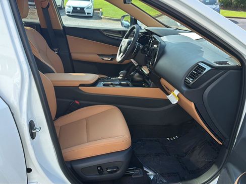 New 2026 Lexus NX 350 AWD image 13