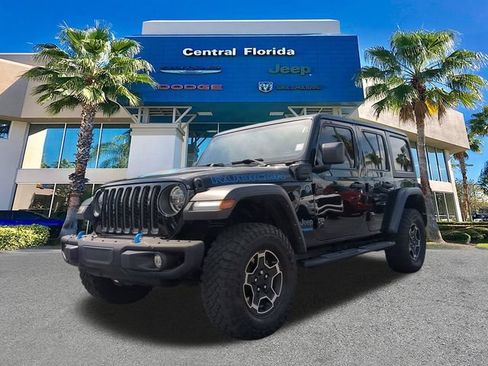 Used 2022 Jeep Wrangler Unlimited Rubicon 4xe w/ Steel Bumper Group AWD/4WD image 9