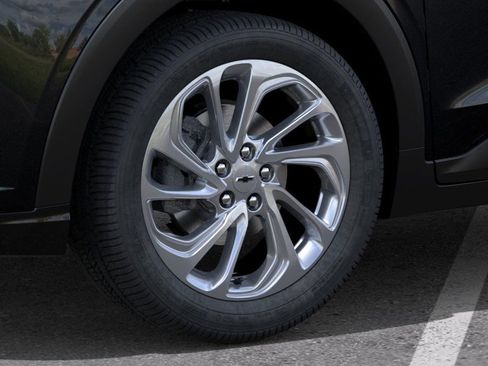 New 2027 Chevrolet Bolt LT w/ Comfort Package image 11