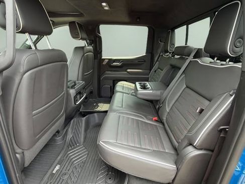 Used 2024 GMC Sierra 1500 AT4X w/ AT4X AEV Edition AWD/4WD image 20