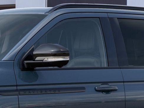 New 2027 Lincoln Navigator Reserve w/ Jet Appearance Package AWD/4WD image 45