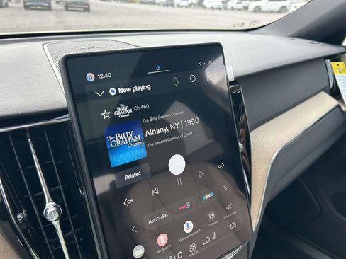 New 2026 Volvo XC60 B5 Plus w/ Protection Package Premier image 24